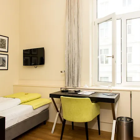 함부르크 호프 3*