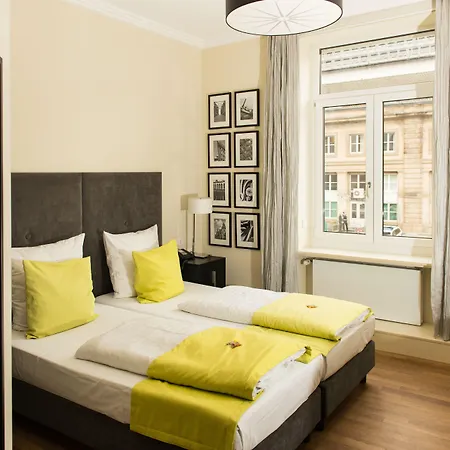 Hamburger Hof 3* Frankfurt am Main