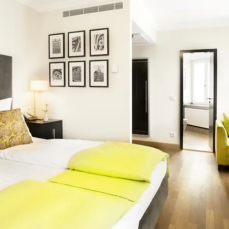 Hamburger Hof Hotel 3*