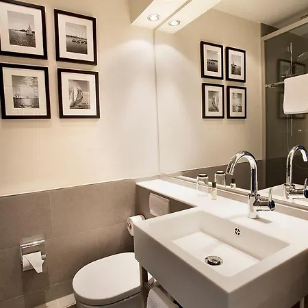 Hamburger Hof Hotel 3*