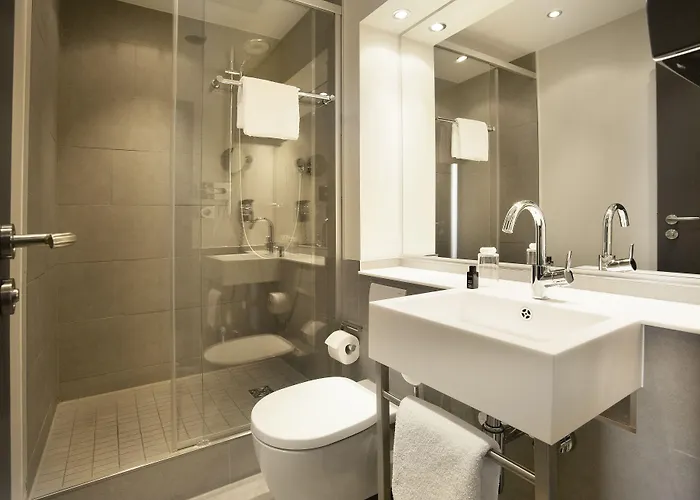 Hotel Hamburger Hof 3*